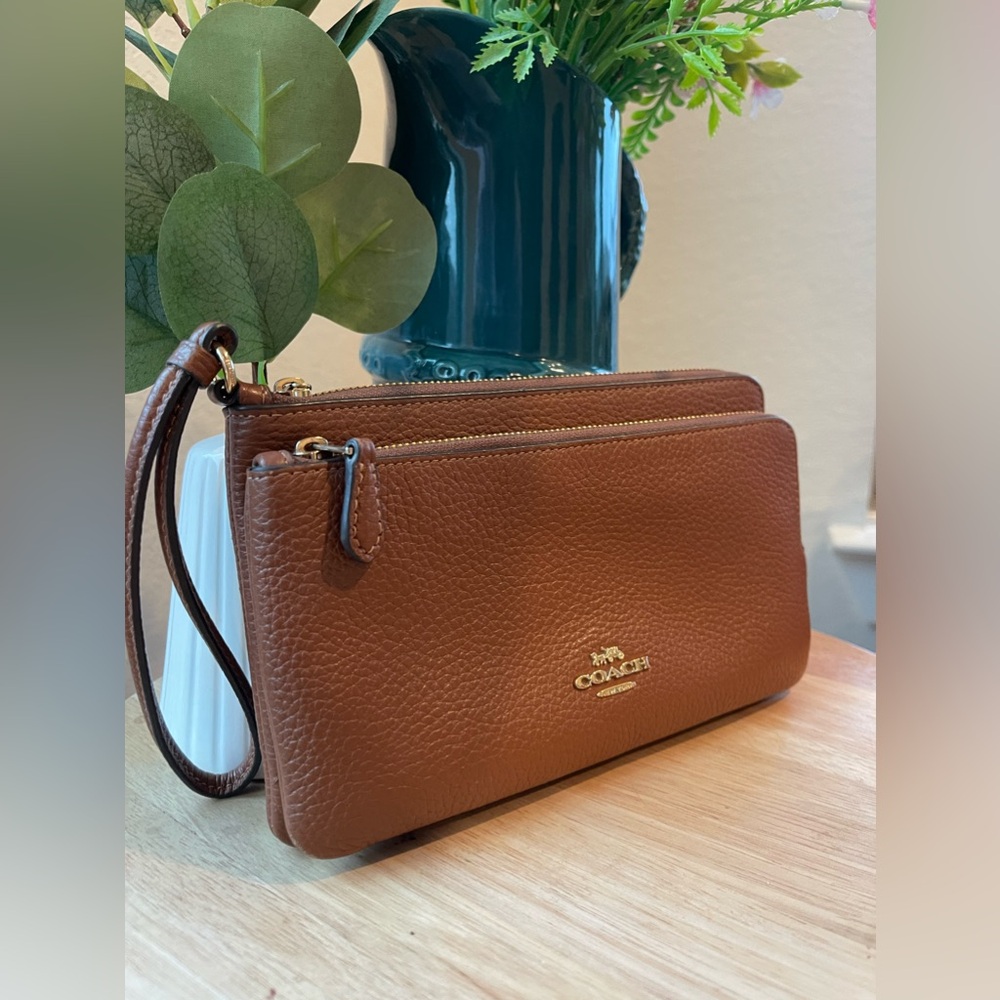 Coach Double Zip Women’s Wallet